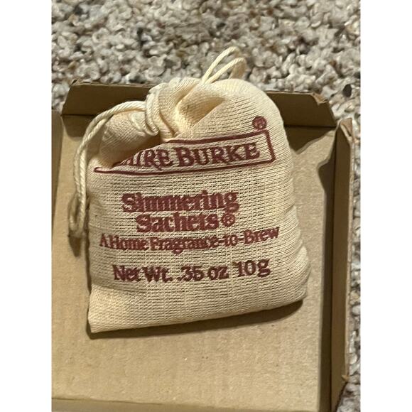 Claire Burke The Nutcracker Tabletop Simmering Soldier - Picture 6 of 8